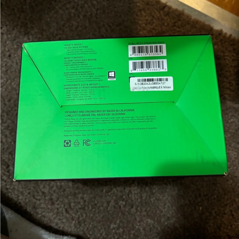 Razer Mouse bungee‎ chroma V3 NIB rainbow light up cord control